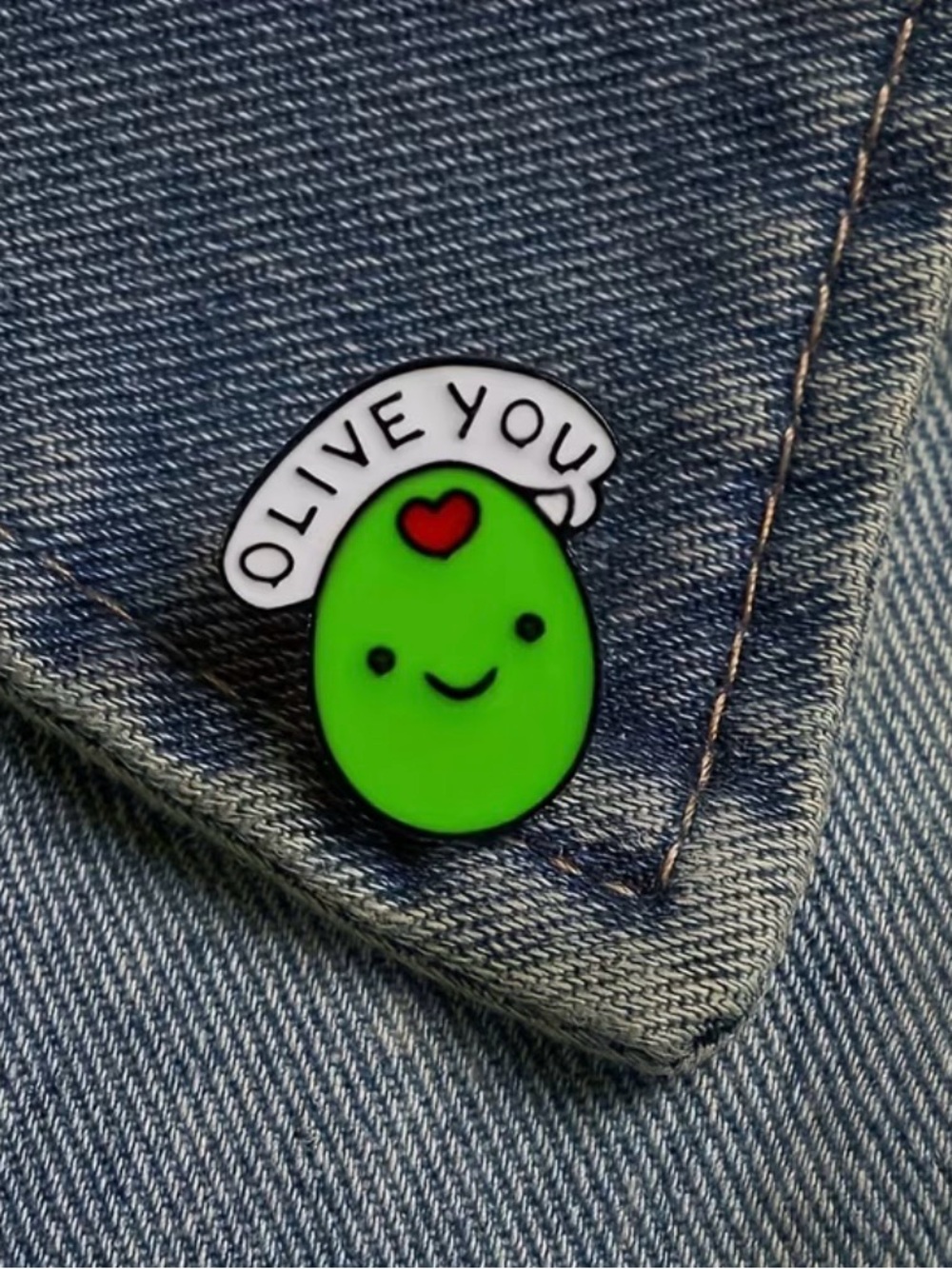 Cute Olive Enamel Pin - 'Olive You'